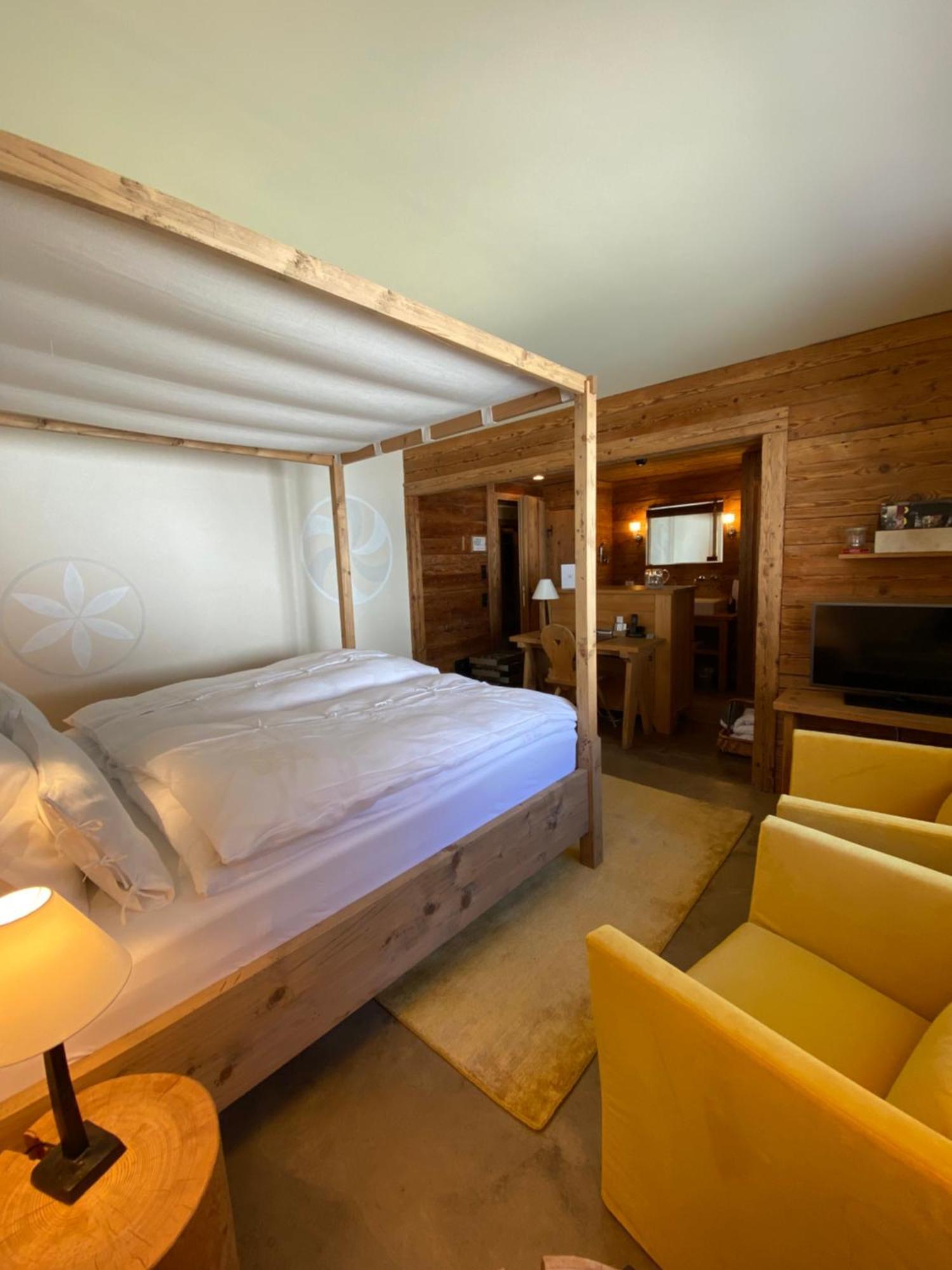 Maiensaesshotel Guarda Val เลนเซอร์ไฮเดอ ภายนอก รูปภาพ
